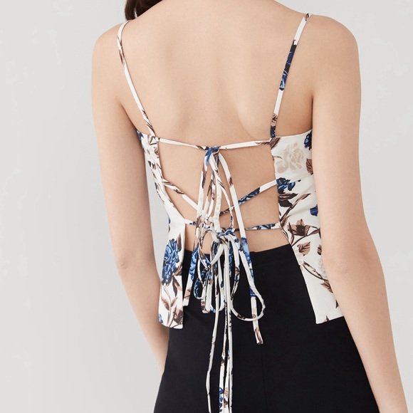 Tory Burch 90’s inspired strappy tie back tank - Picture 5 of 11